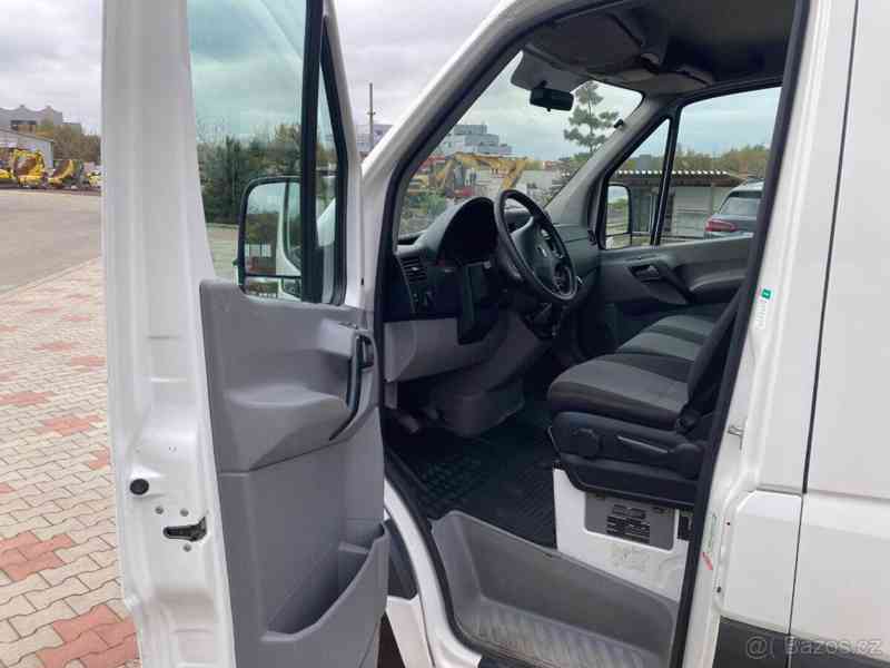 Volkswagen Crafter 2,0   2013 / 199 599 KM - foto 11