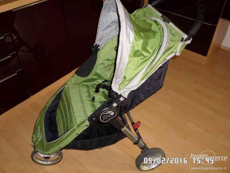 Prodám používaný kočárek Citi Mini by baby jogger - foto 4