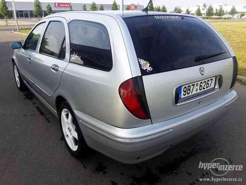 Lancia Lybra Combi 2.4 JTD - foto 11