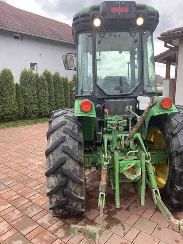 Traktor John Deere 5080 GF - foto 4