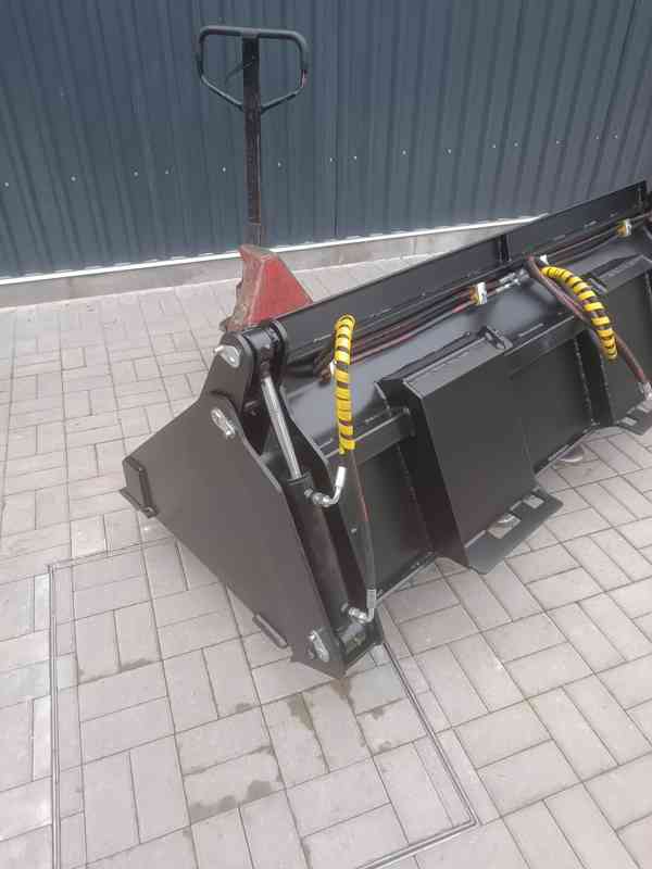 Lopata kombinovaná 4v1, klapačka LOCUST, BOBCAT, AVANT  - foto 9