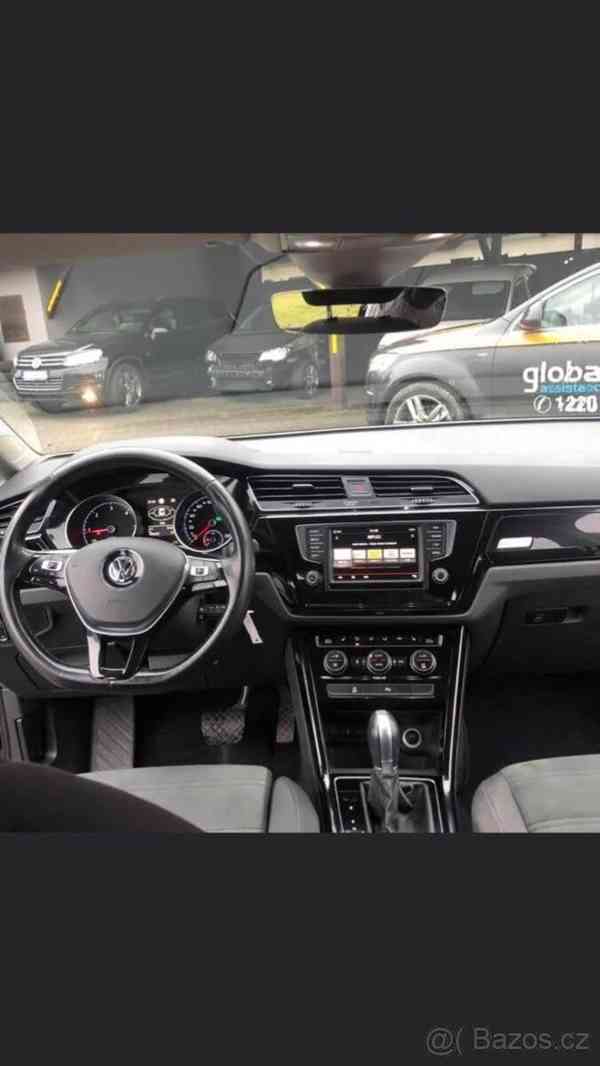 Volkswagen Touran 2,0   TDI / 11O KW, DSG, LED, Webast - foto 4