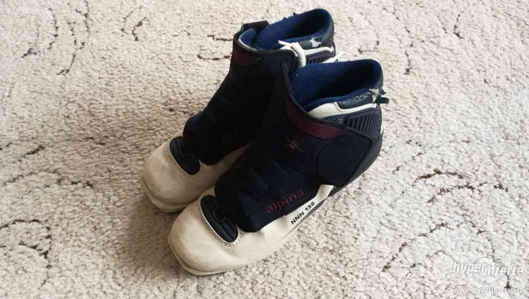 Běžkařské boty Alpina vel 38 dámské - foto 1