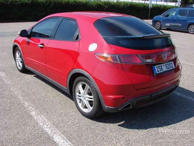 Honda Civic 2.2 CDTI r.v.2008 serv.kníž.Koup.ČR - foto 4