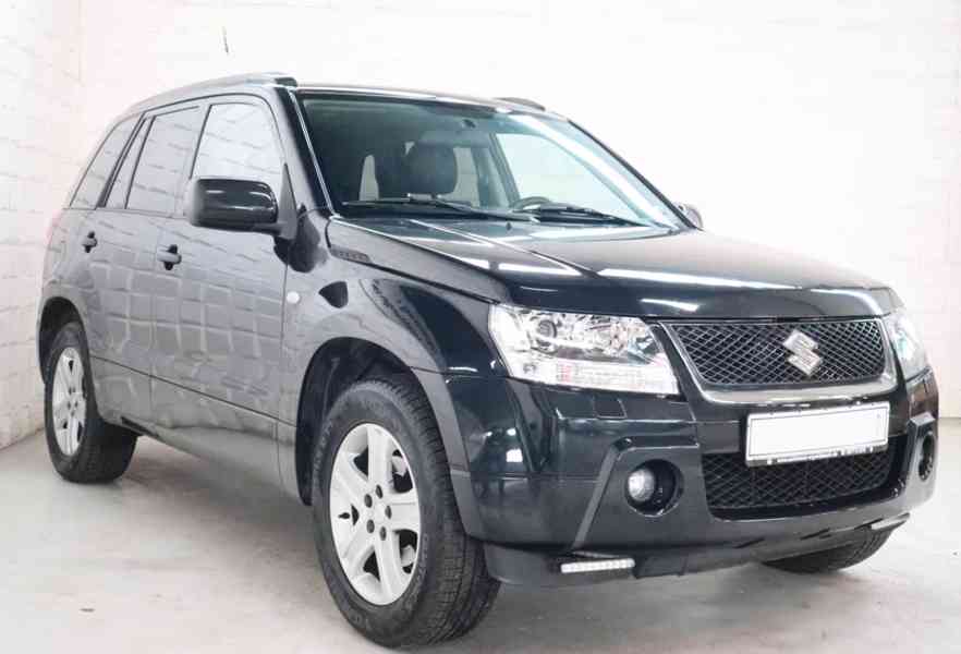 Suzuki Grand Vitara 2,0i AUt benzín 103kw - foto 1
