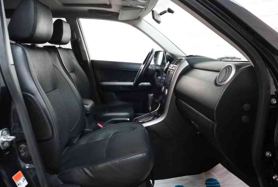 Suzuki Grand Vitara 2,0i AUt benzín 103kw - foto 8
