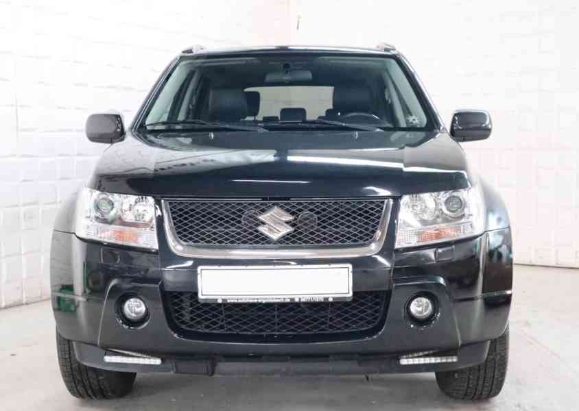 Suzuki Grand Vitara 2,0i AUt benzín 103kw - foto 3