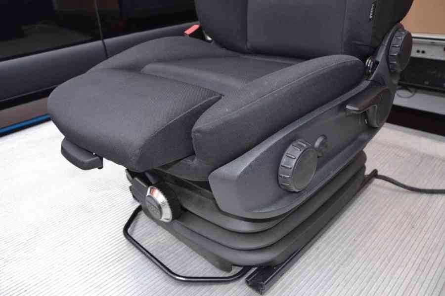 Mercedes-Benz Sprinter 907 sedačka - teleskopická - foto 6