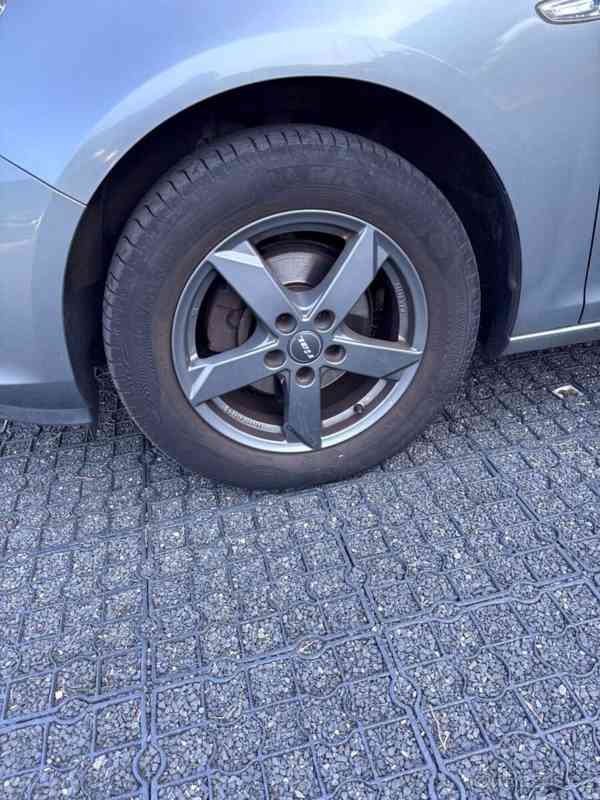 Opel Astra - foto 10