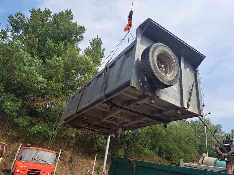 Korba Tatra Terrno 8x8 dvoustranný sklápěč - foto 8