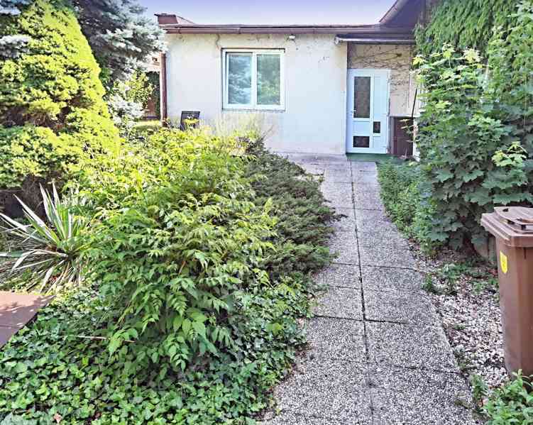 Samostatně stojící RD 3+1, 90m2, obec Jenštejn, Praha–Východ - foto 4