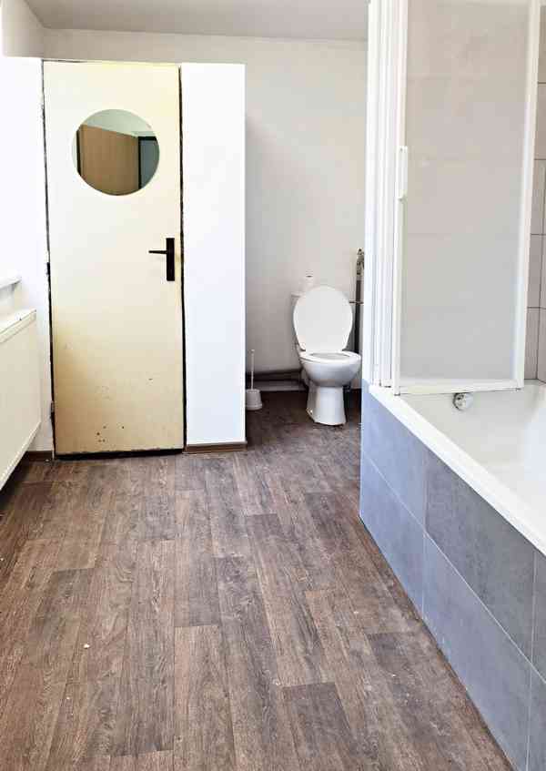 Samostatně stojící RD 3+1, 90m2, obec Jenštejn, Praha–Východ - foto 7