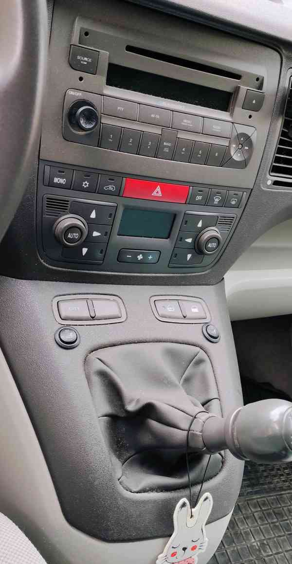 Fiat Idea - foto 8