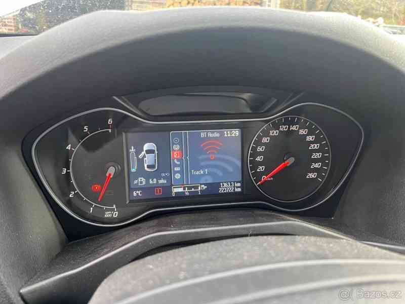 Ford Mondeo 1,6 - foto 8