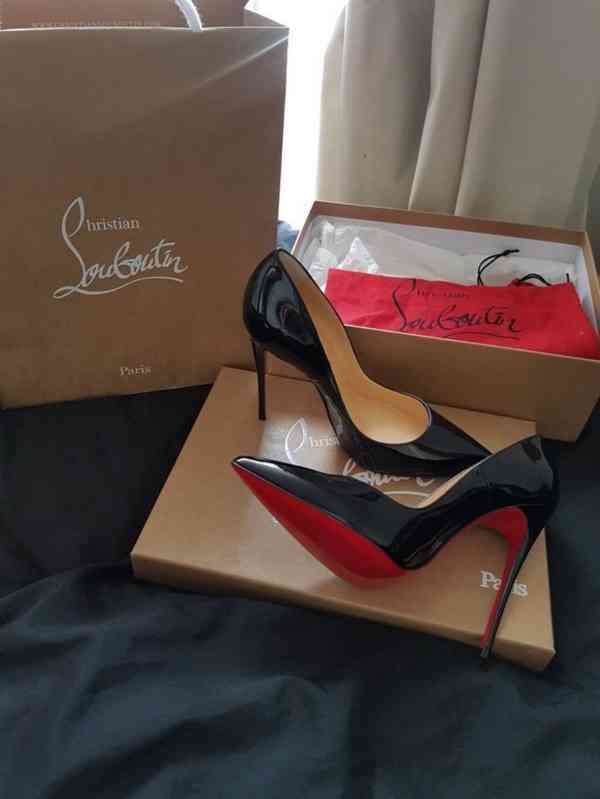 Talon Louboutin  - foto 2