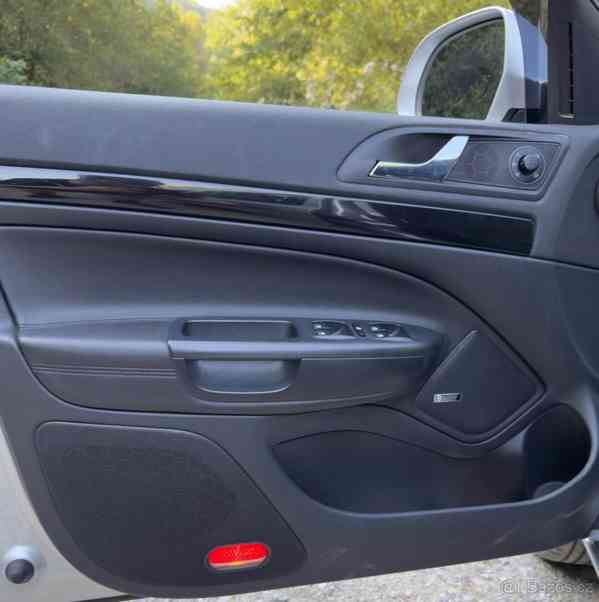 Škoda Octavia 2,0 2 Facelift TDI 103kw 4x4 - foto 24