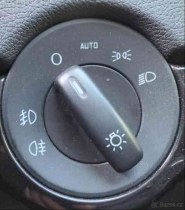Škoda Octavia 2,0 2 Facelift TDI 103kw 4x4 - foto 6