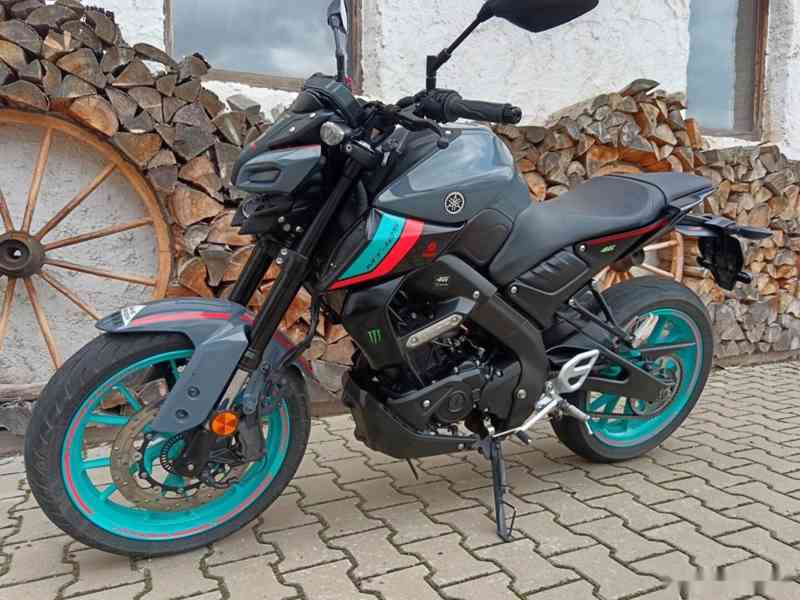 YAMAHA MT 125 - foto 6