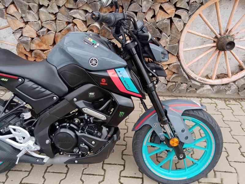 YAMAHA MT 125 - foto 4