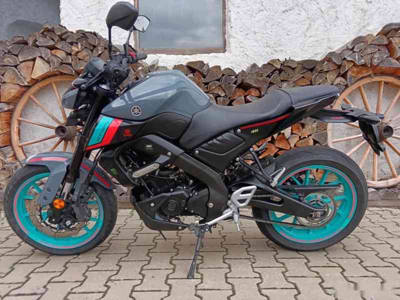 YAMAHA MT 125 - foto 7