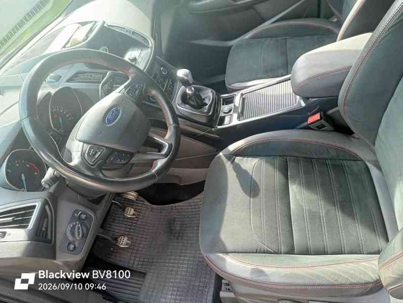 Ford Kuga ST-Line 2.0 TDCi 132 kW - foto 10