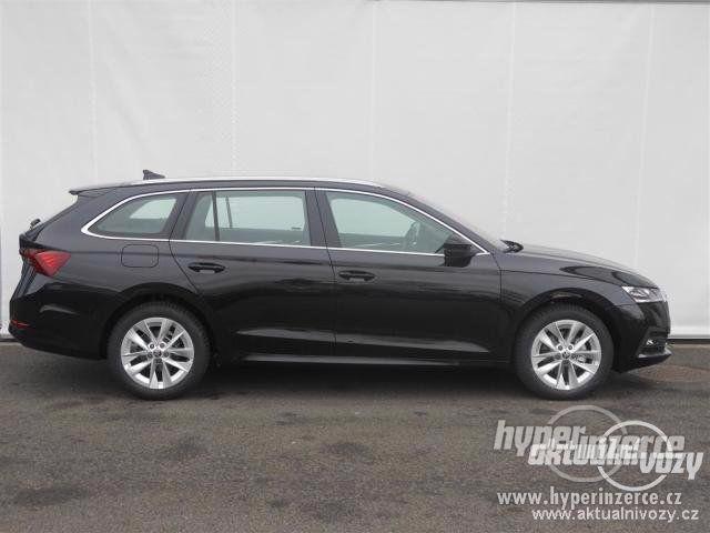 Škoda Octavia 1.5, benzín, r.v. 2020, navigace - foto 11