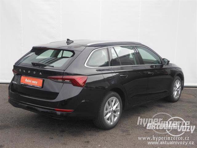 Škoda Octavia 1.5, benzín, r.v. 2020, navigace - foto 14
