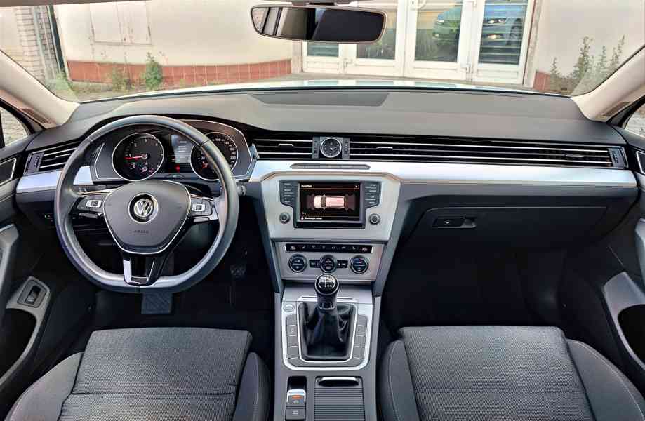 VW PASSAT B8 2.0 TDI 110KW,2018,COMFORTLINE,LED,ČR,1.MAJ,DPH - foto 6