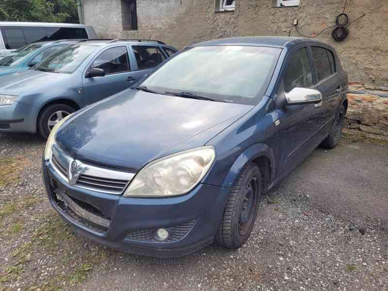 Prodám díly z OPEL ASTRA 1,7 CDTI 74kW,2008,Z17DTN - foto 3