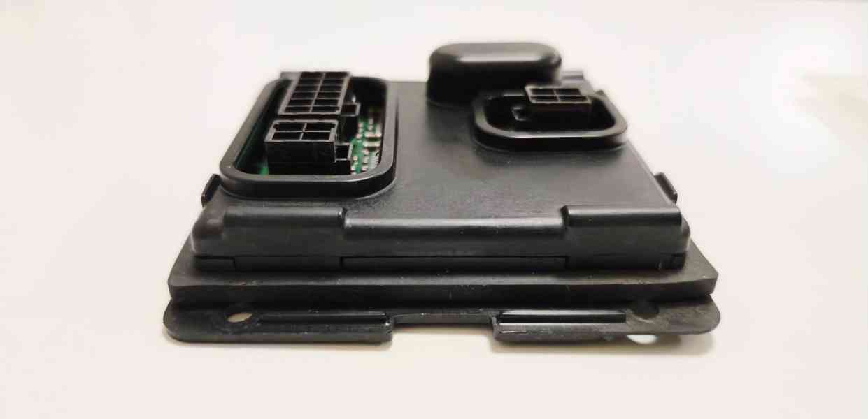 NOVÁ ORIGINÁL jednotka AFS xenon Passat/Touareg 7L6941330 - foto 4