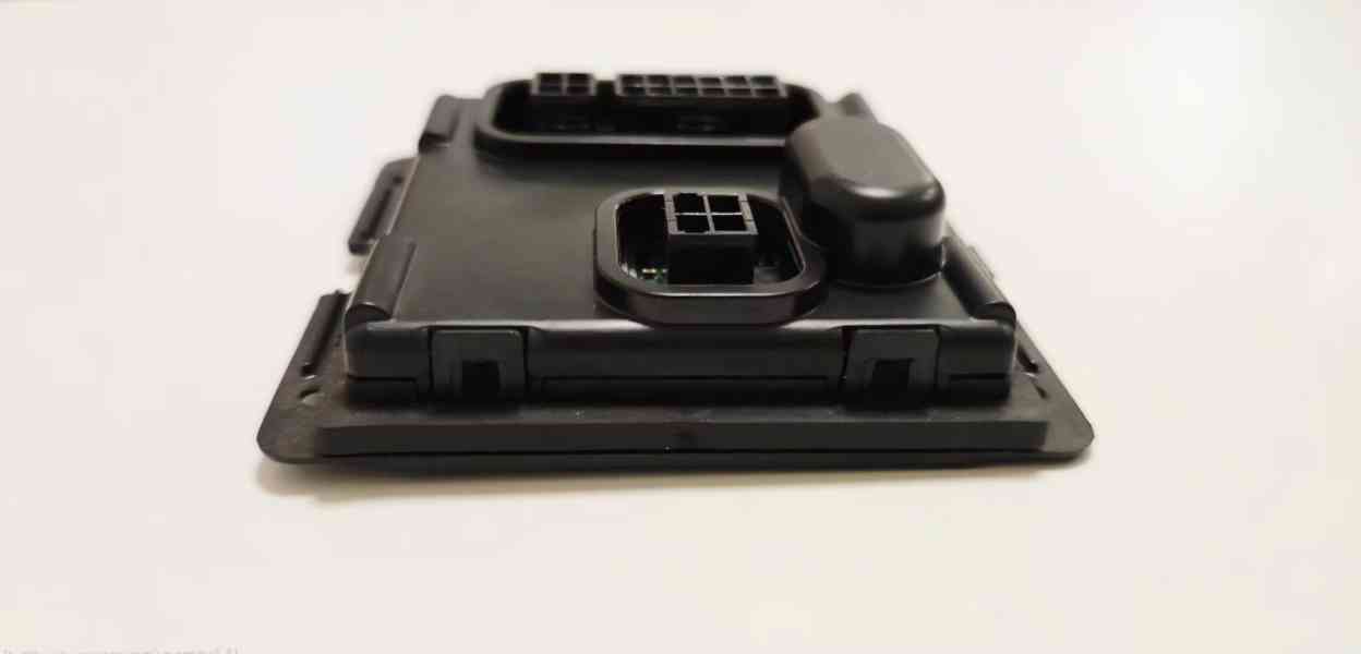 NOVÁ ORIGINÁL jednotka AFS xenon Passat/Touareg 7L6941330 - foto 5