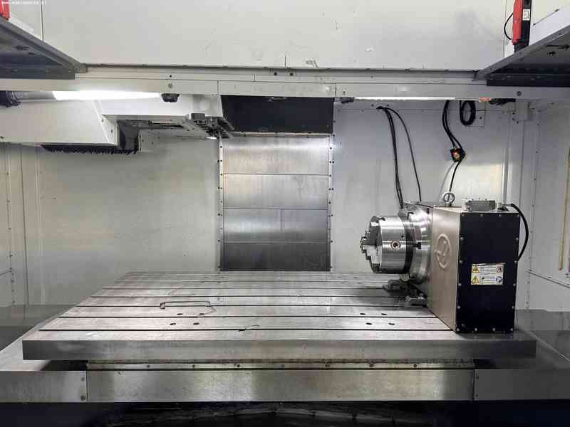 CNC obráběcí centrum HAAS VF-8/50 - foto 2