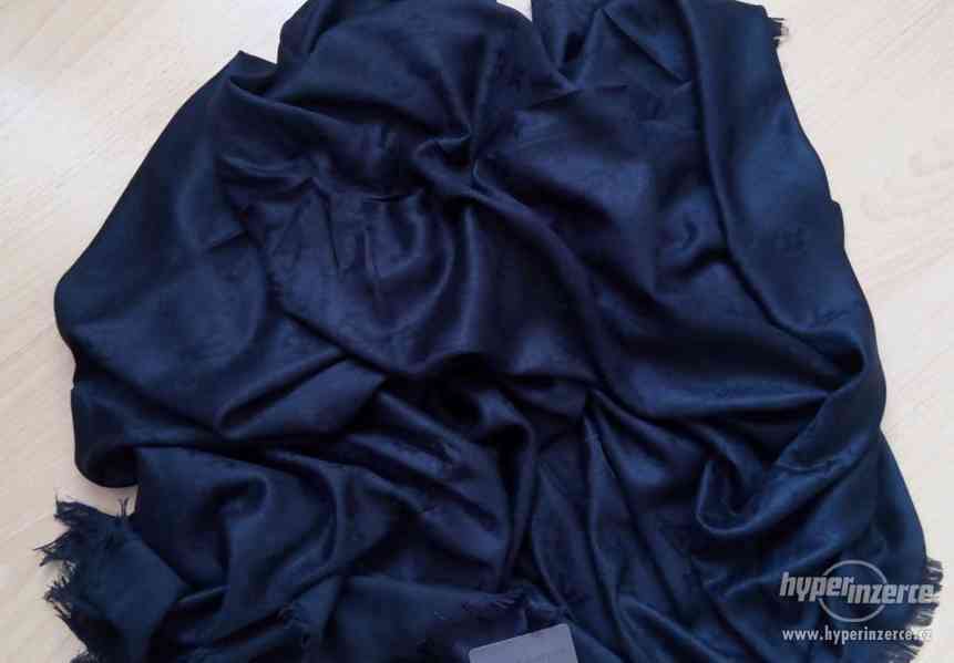 Černý šátek / pléd Louis Vuitton (LV) - foto 3