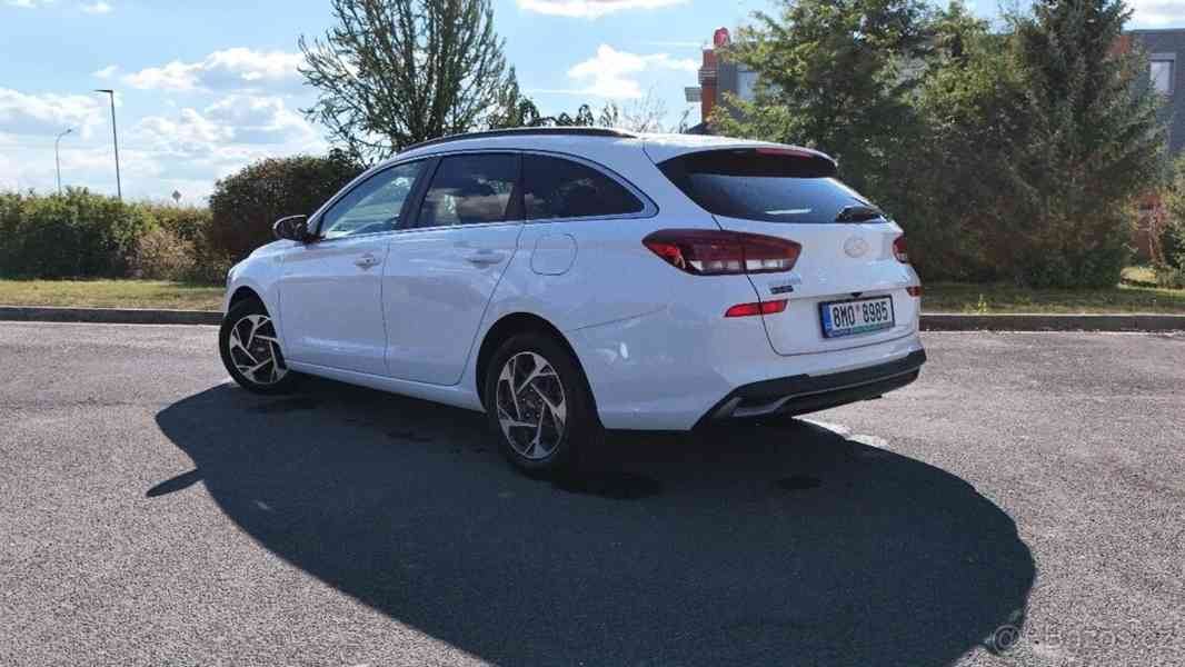 Hyundai i30 1,5   T-GDI MHEV Style FL combi - foto 3
