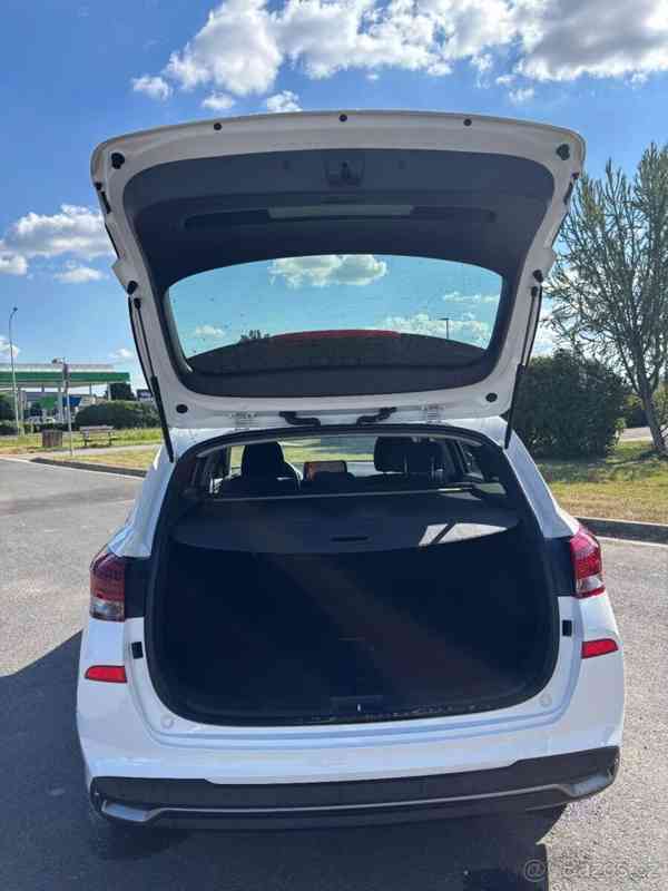 Hyundai i30 1,5   T-GDI MHEV Style FL combi - foto 7