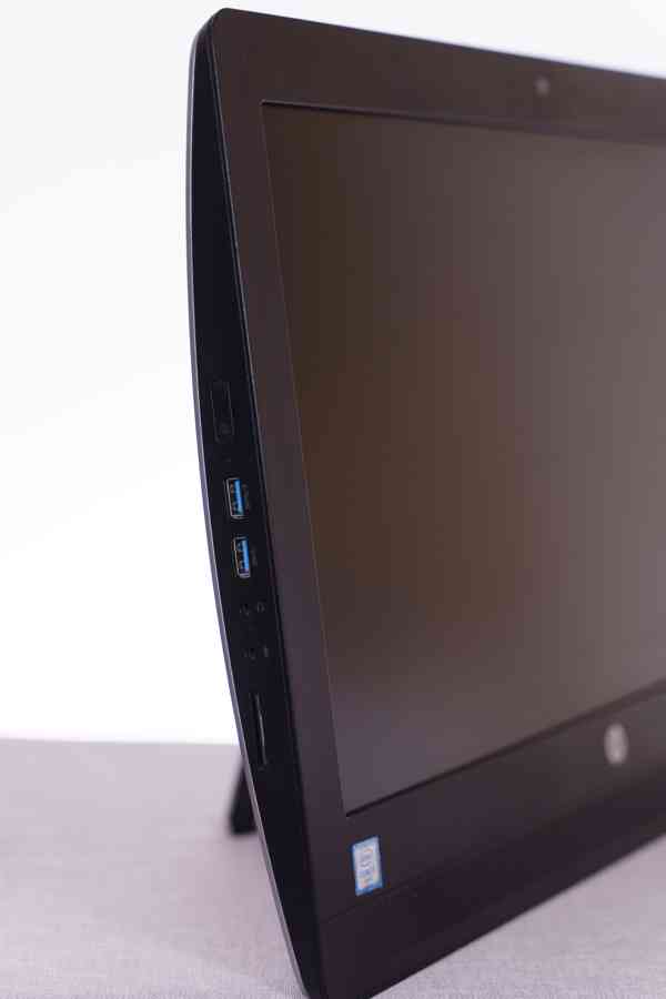 kompletní PC v monitoru HP 240GB SSD 8GB RAM DVD - foto 3