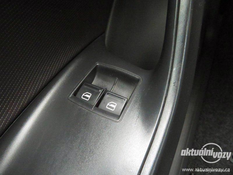 Seat Ibiza 1.2, benzín, r.v. 2010 - foto 11