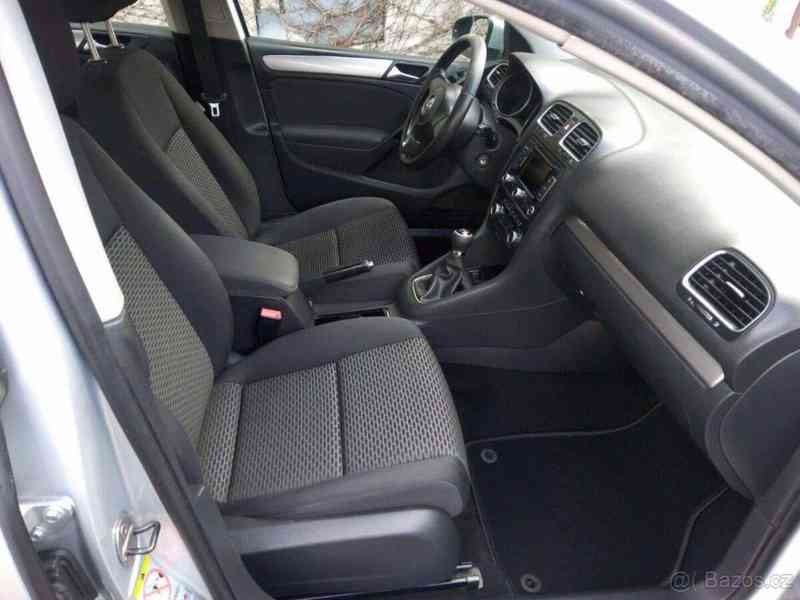 Volkswagen Golf 2,0   6 - foto 6