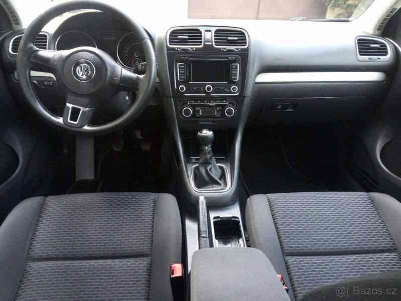 Volkswagen Golf 2,0   6 - foto 9