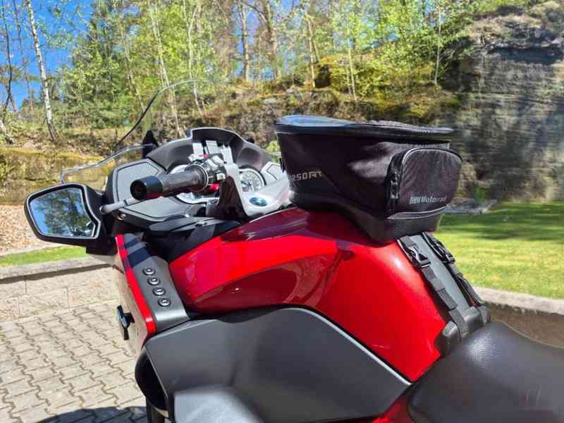 BMW R 1250 RT - SUPER STAV + VÝBAVA 369.000,- Kč - foto 11