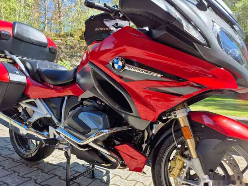 BMW R 1250 RT - SUPER STAV + VÝBAVA 369.000,- Kč - foto 20