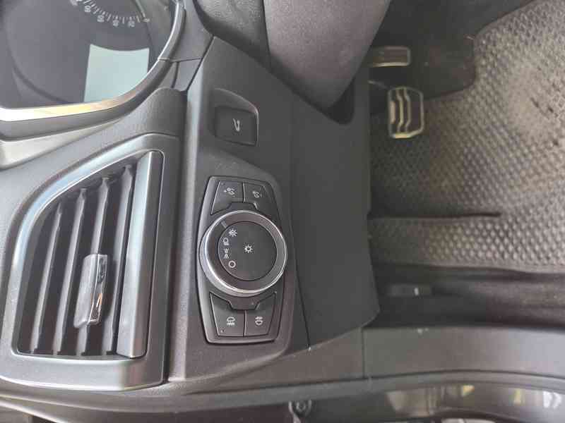 Ford mondeo mk5/fusion USA 178kW AT - foto 13