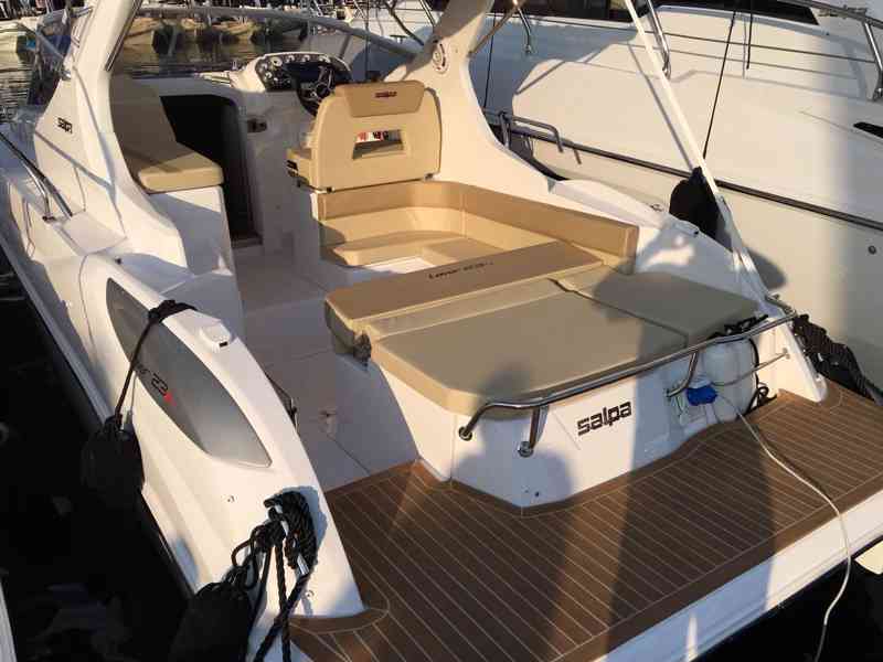 Prodám nová luxusní jachta Laver 23xl / 7,62m + motor 250HP	 - foto 3