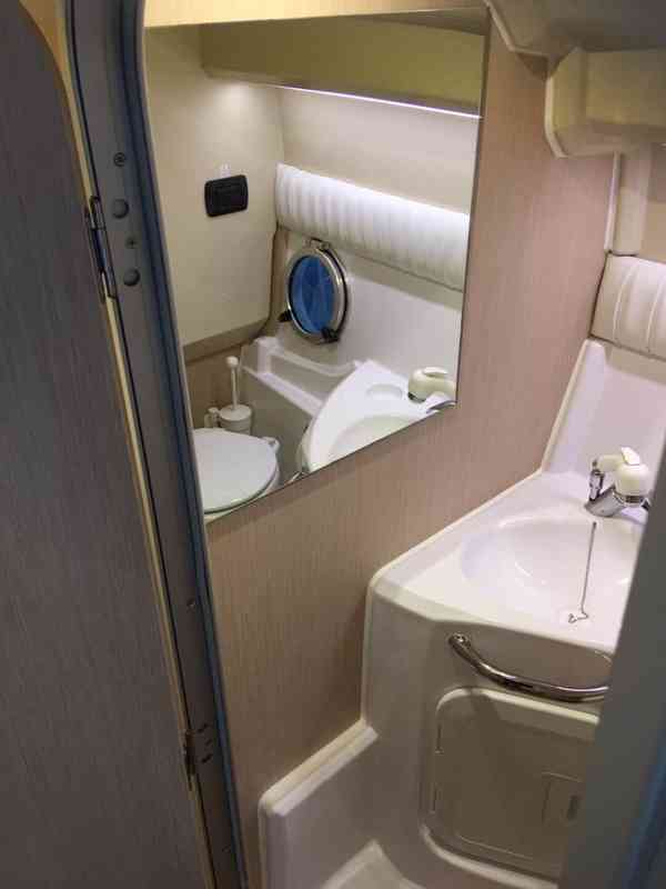 Prodám nová luxusní jachta Laver 23xl / 7,62m + motor 250HP	 - foto 10