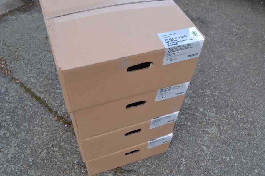 Škoda Karoq/Seat Ateca- NOVÉ 18 Alu disky 7Jx18 ET45, - foto 3