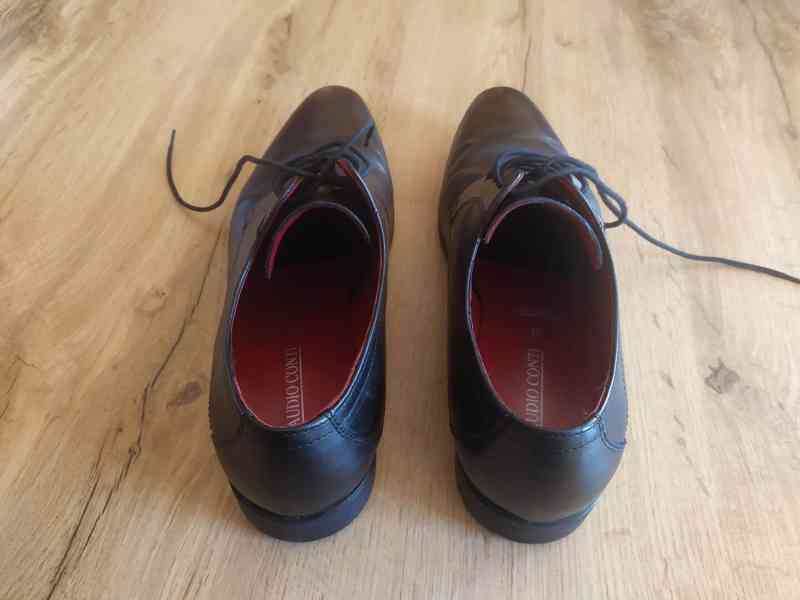 Oblek (vel. L) + společenské boty (42-43), jako nové - foto 10