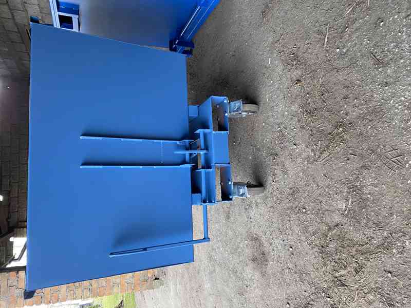 Pojemnik samoopróżniający, 1 m3, kontener - foto 2