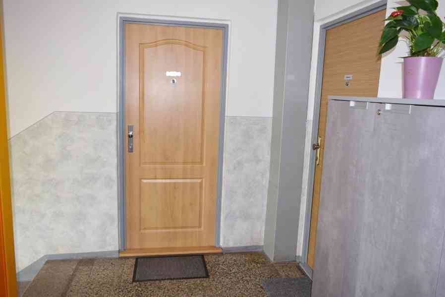 Prodej pěkného bytu 2+1 v Trutnově - foto 22