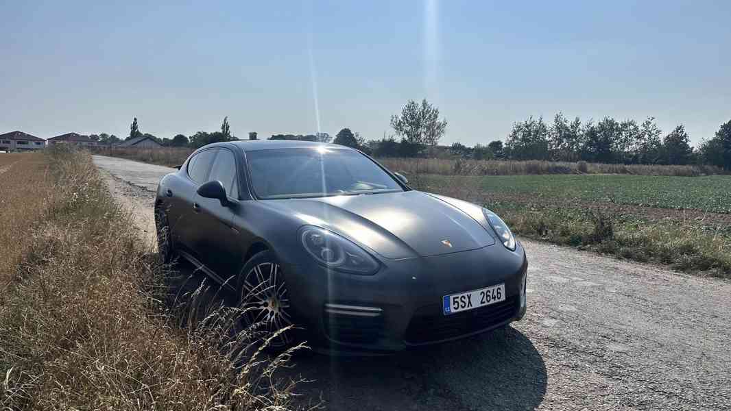 Porsche Panamera Turbo,najeto 181788km,rok 2016,Výkon 382 kw - foto 2