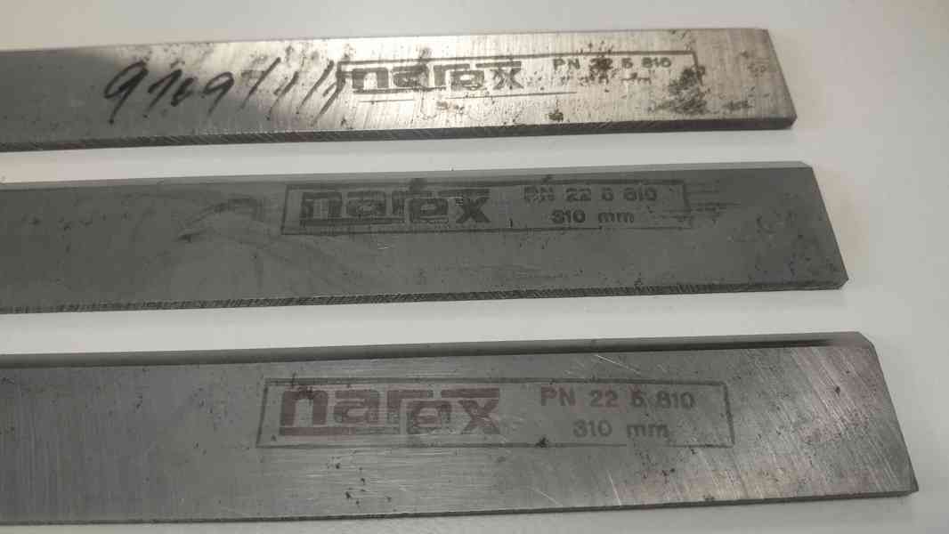 Hoblovací nože Narex 310,304,299mm / 3mm - foto 2